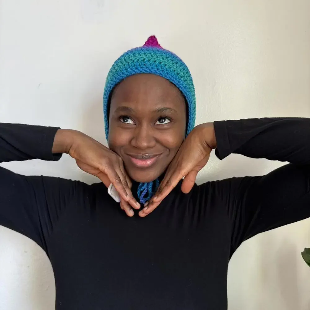 Playful Hand-Crochet‎ multicolore Pixie Bonnet